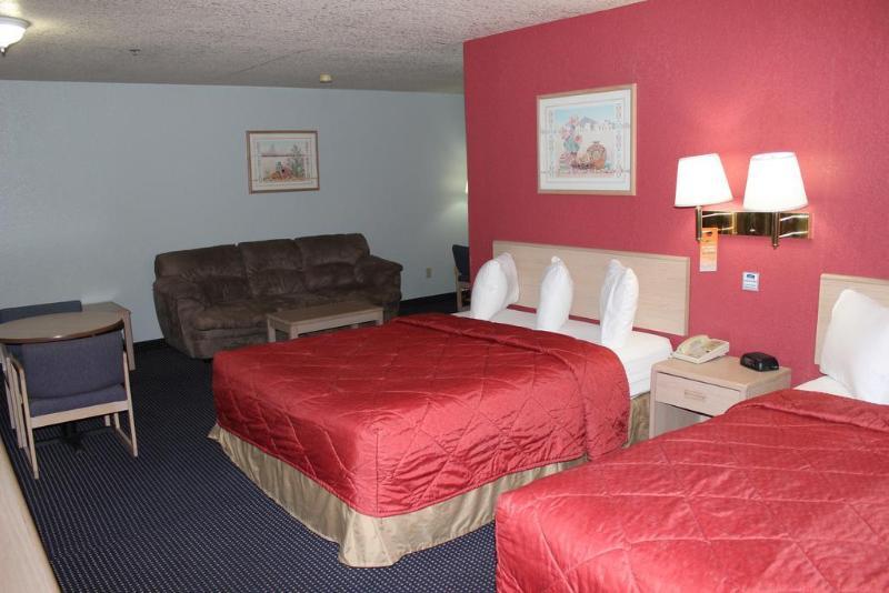 ฮาวเวิร์ด จอห์นสัน บาย วินด์แฮม ฮอลบรูก Hotel โฮลบรุค ภายนอก รูปภาพ